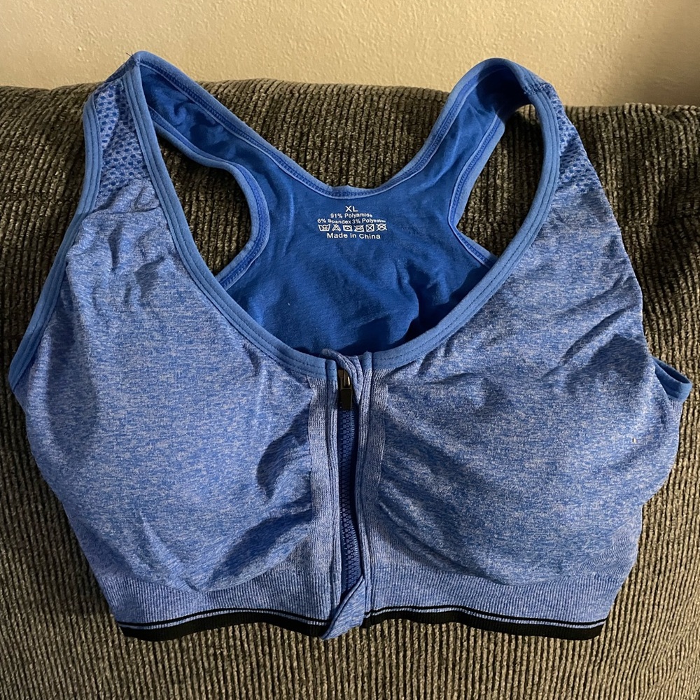 Lot of three sports bras